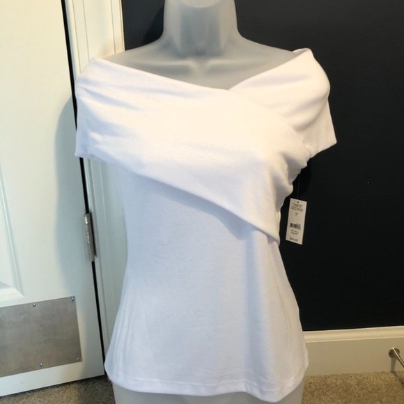 *HP* NWT! Lord & Taylor Classic Wrap Top SP - Picture 12 of 12